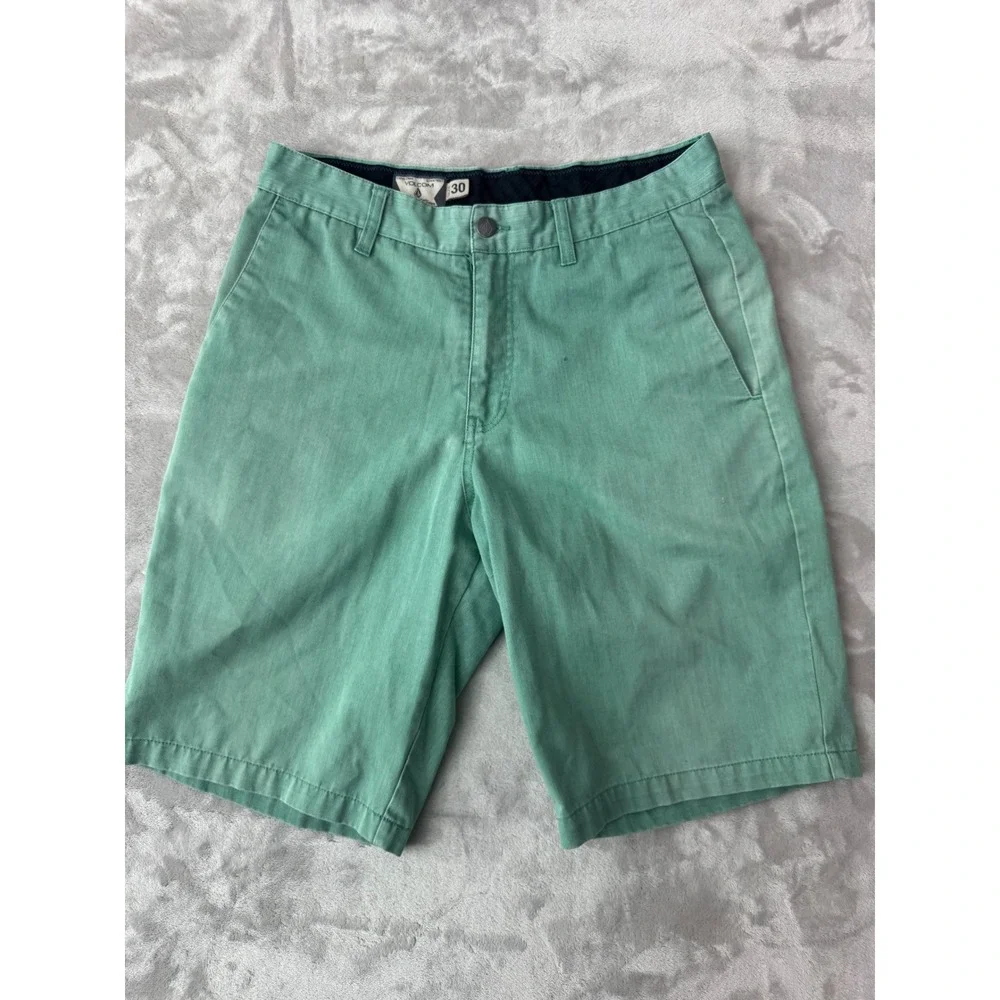 Volcom Mens Frickin Chino Short Seafoam Green Size 30 Skate Surf Casual A09113PC